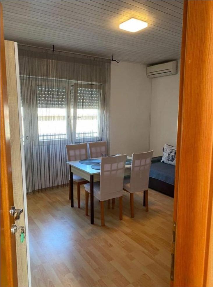 Marsic Apartments & Rooms Baska Voda Ngoại thất bức ảnh